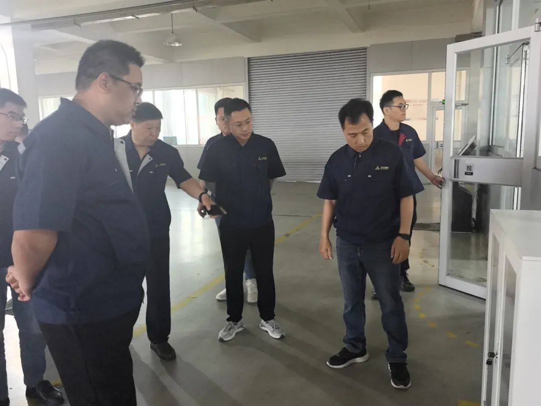 1749882135200139.jpg 公司開展“安全生產(chǎn)大檢查”專項(xiàng)行動2.jpg